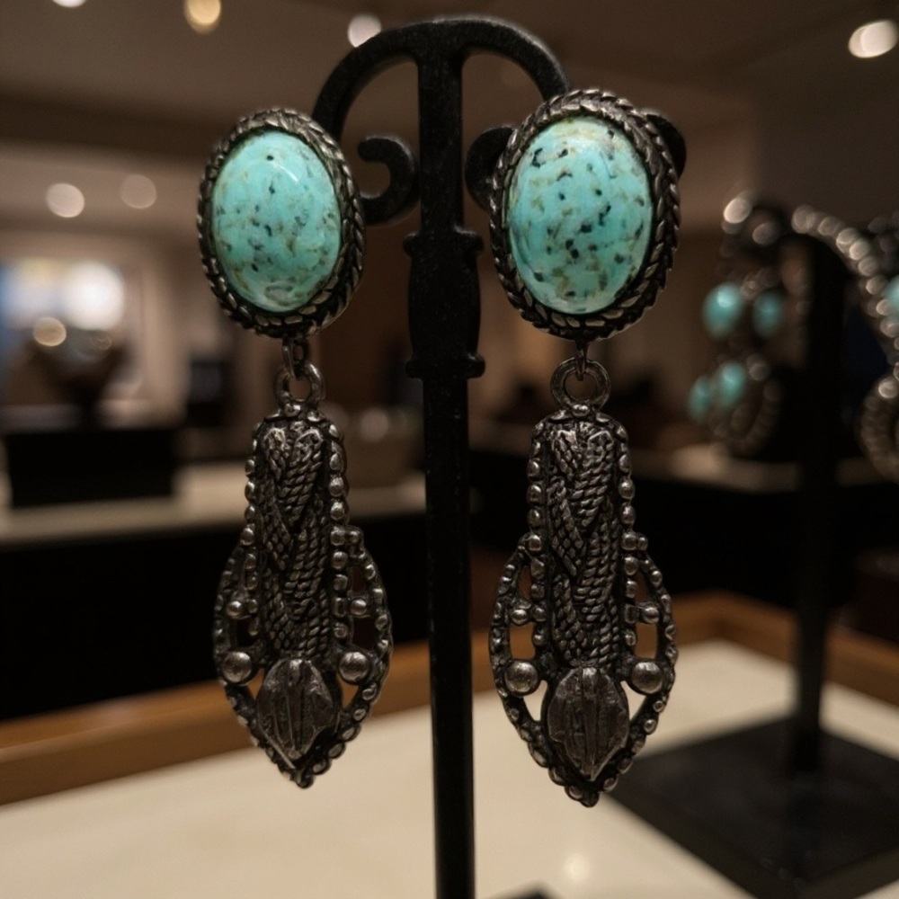 Albert Weiss Turquoise and Black Earrings - Picture 8 of 9